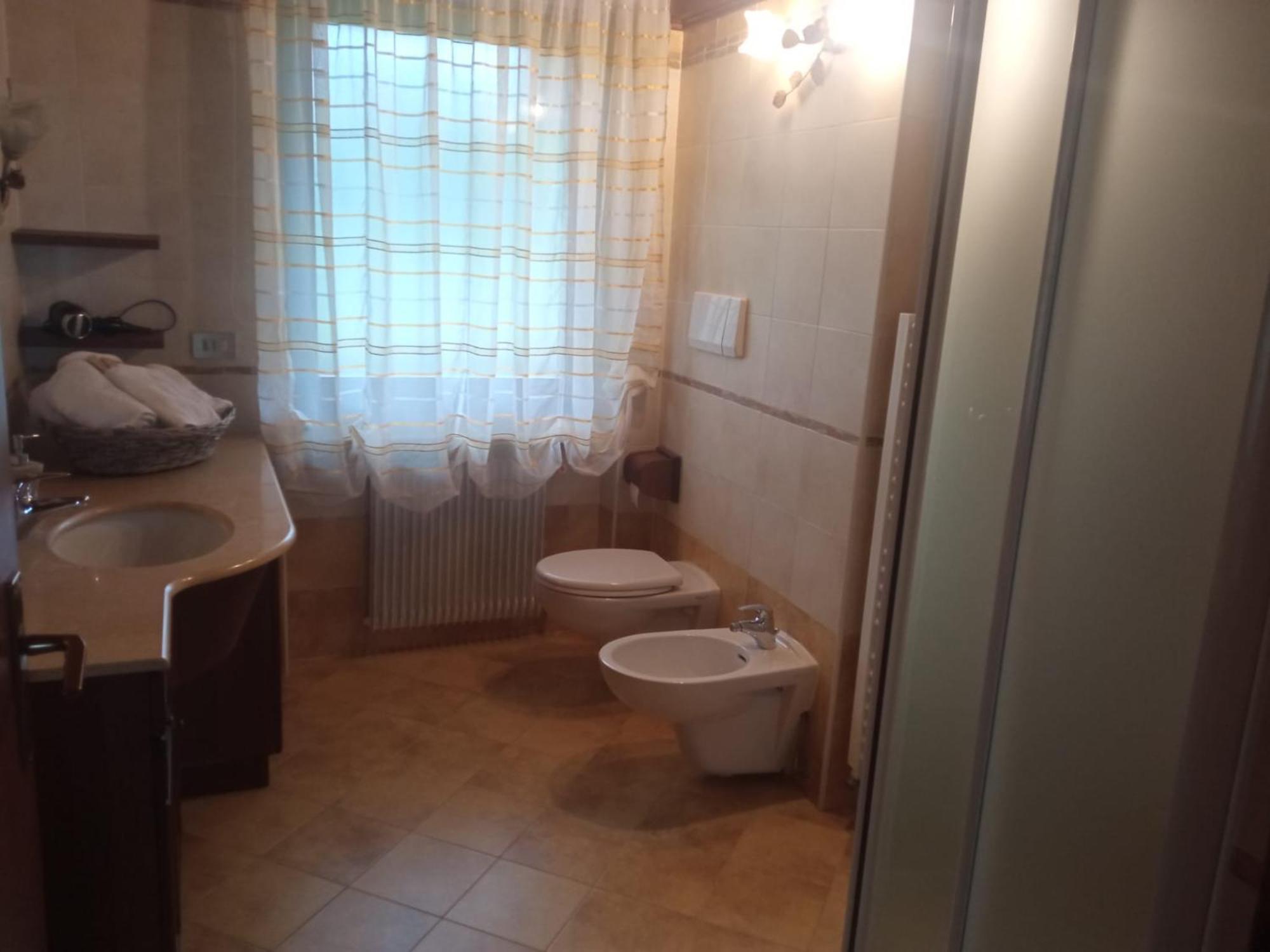 Appartamento Roen Каварено Екстериор снимка